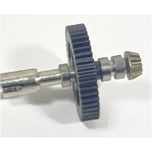 Rear main transmission gear assembly